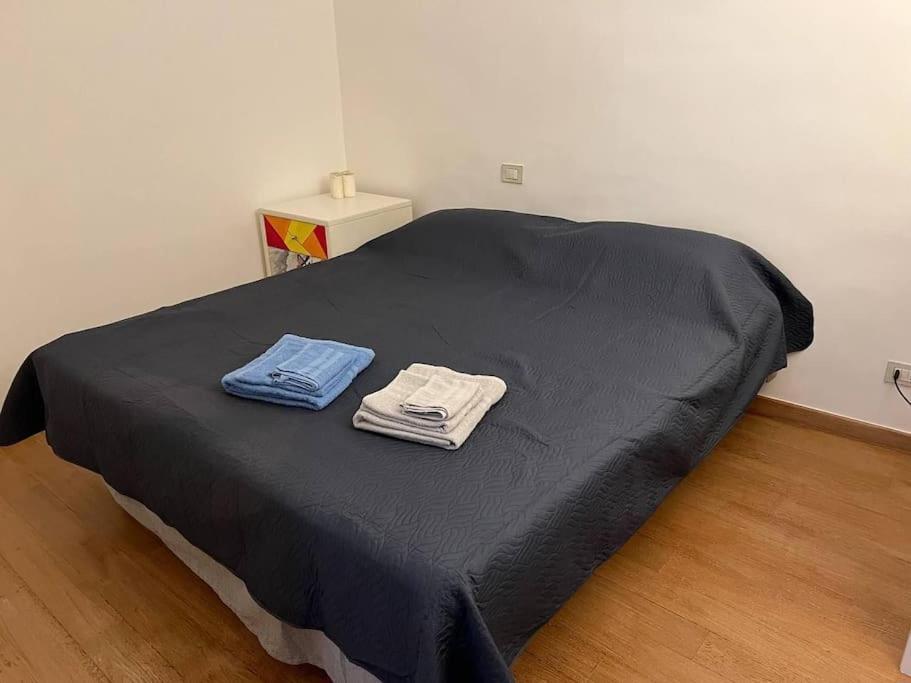 A Flat With A View In The Heart Of The Old Town Apartment Bari Bagian luar foto